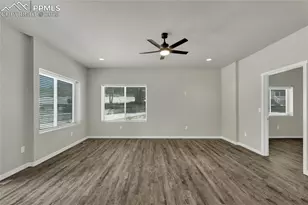 1422 Acacia Dr, Colorado Springs, CO 80907 - Photo 8