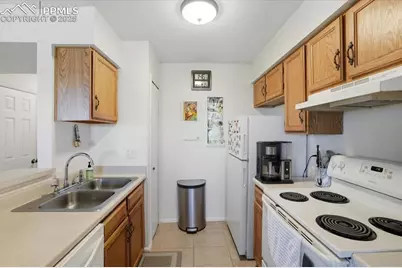 2245 Split Rock Drive, Colorado Springs, CO 80919 - Photo 10