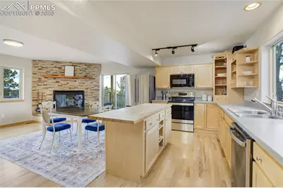 6009 Olympic Road, Manitou Springs, CO 80829 - Photo 14