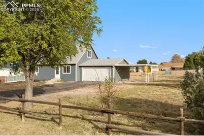 9430 Bar B Road, Fountain, CO 80817 - Photo 10