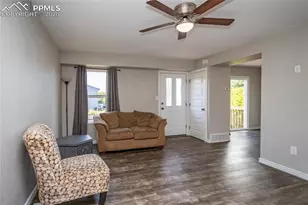 4505 Lamplighter Cir, Colorado Springs, CO 80916 - Photo 8