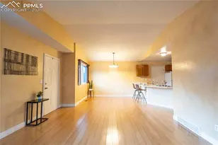 961 Columbine Ave, Colorado Springs, CO 80904 - Photo 2