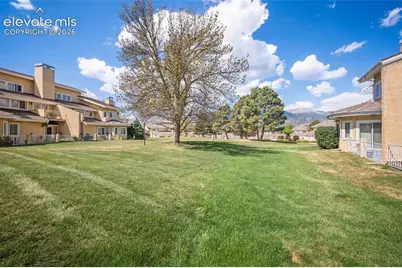 581 Observatory Drive, Colorado Springs, CO 80904 - Photo 36