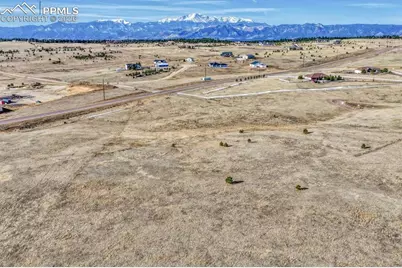 16670 Misfit Crew Heights, Colorado Springs, CO 80908 - Photo 20