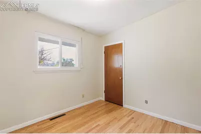609 Crestridge Avenue, Colorado Springs, CO 80906 - Photo 12