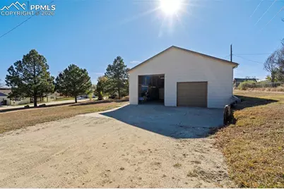 401 Cheyenne Street, Calhan, CO 80808 - Photo 32