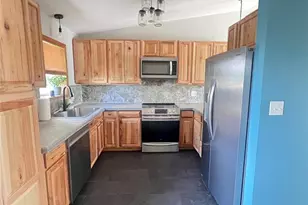 2016 Ambleside Dr, Colorado Springs, CO 80915 - Photo 8