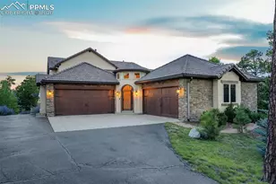 5085 Saxton Hollow Rd, Colorado Springs, CO 80908 - Photo 2