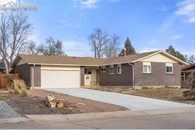 102 Landoe Lane, Colorado Springs, CO 80911 - Photo 2