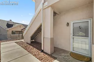 3875 Strawberry Field Grove, Colorado Springs, CO 80906 - Photo 6