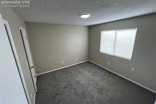 1015 Bennett Ave, Colorado Springs, CO 80909 - Photo 14