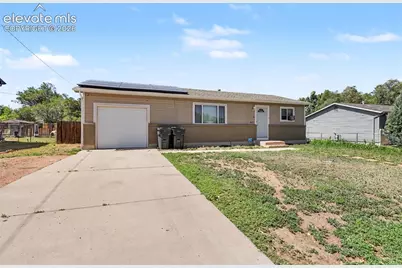 2610 Glenwood Drive, Colorado Springs, CO 80906 - Photo 2