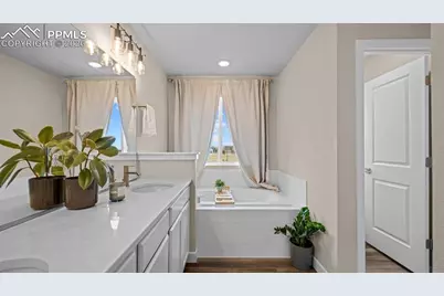 10727 Rolling Peaks Drive, Peyton, CO 80831 - Photo 32