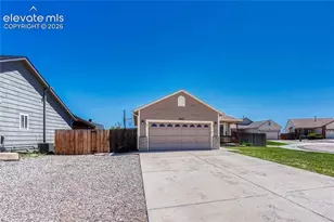 7647 Sailwind Dr, Colorado Springs, CO 80925 - Photo 40