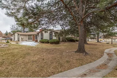 406 Valley Hi Circle #B, Colorado Springs, CO 80910 - Photo 2