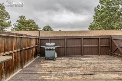 406 Valley Hi Circle #B, Colorado Springs, CO 80910 - Photo 32