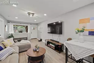 719 Bonfoy Ave, Colorado Springs, CO 80909 - Photo 6