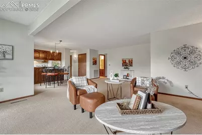 1146 Fontmore Road #A, Colorado Springs, CO 80904 - Photo 10