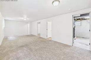 3915 Whittier Dr, Colorado Springs, CO 80910 - Photo 30