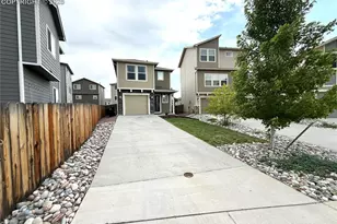 863 Endeavor Wy, Colorado Springs, CO 80915 - Photo 4