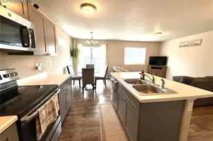 863 Endeavor Wy, Colorado Springs, CO 80915 - Photo 18