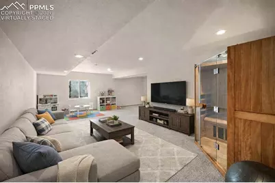 1225 N Parkridge Drive, Pueblo, CO 81007 - Photo 12