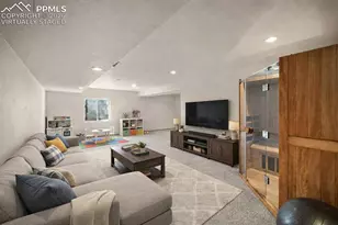 1225 N Parkridge Dr, Pueblo, CO 81007 - Photo 12