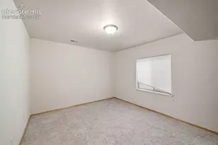 1225 N Parkridge Dr, Pueblo, CO 81007 - Photo 16