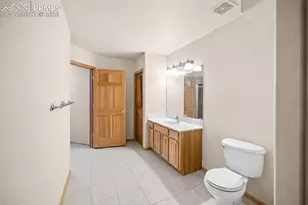 1225 N Parkridge Dr, Pueblo, CO 81007 - Photo 28