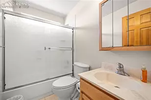 1225 N Parkridge Dr, Pueblo, CO 81007 - Photo 30