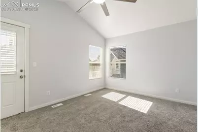 5006 Dovetail Lane, Colorado Springs, CO 80916 - Photo 14