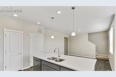 11703 Reagan Ridge Drive, Colorado Springs, CO 80925 - Photo 10