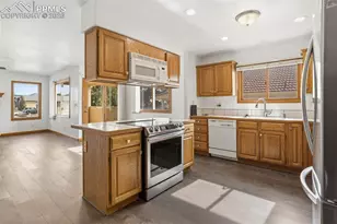 114 Luxury Ln, Colorado Springs, CO 80921 - Photo 12