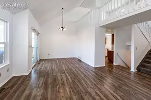 3450 Cedarhurst Way, Colorado Springs, CO 80918 - Photo 6