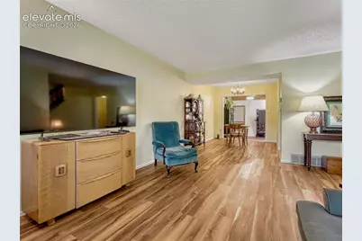 2005 Sussex Lane, Colorado Springs, CO 80909 - Photo 10