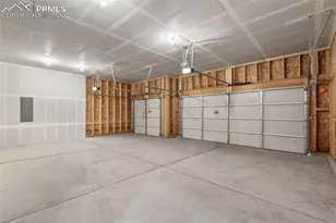 916 E Platteville Blvd, Pueblo, CO 81007 - Photo 32