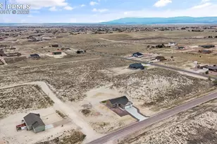 916 E Platteville Blvd, Pueblo, CO 81007 - Photo 36