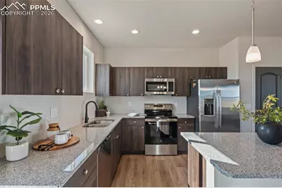 916 E Platteville Boulevard, Pueblo, CO 81007 - Photo 10