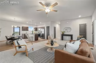 916 E Platteville Blvd, Pueblo, CO 81007 - Photo 10