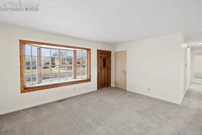 3605 Windsor Avenue, Colorado Springs, CO 80907 - Photo 4