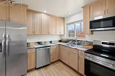 3605 Windsor Avenue, Colorado Springs, CO 80907 - Photo 12