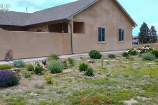 1470 Villa Spanada St, Pueblo, CO 81006 - Photo 30