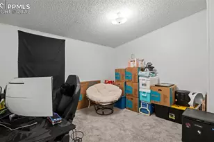 2519 E 10th St, Pueblo, CO 81001 - Photo 12