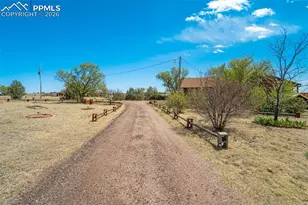 11045 Peaceful Valley Rd, Colorado Springs, CO 80925 - Photo 4