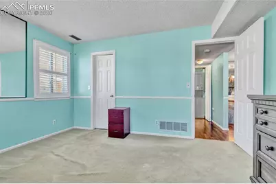 846 Tenderfoot Hill Road #102, Colorado Springs, CO 80906 - Photo 12