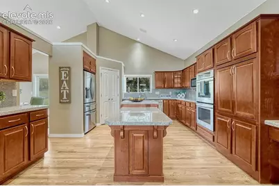 290 Lariat Lane, Colorado Springs, CO 80921 - Photo 12
