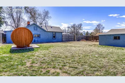 411 E Iowa Avenue, Fountain, CO 80817 - Photo 40