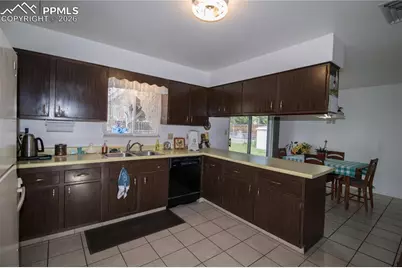 327 W Circle Drive, Canon City, CO 81212 - Photo 12