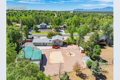 1990 Brookwood Drive, Colorado Springs, CO 80918 - Photo 6
