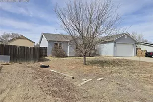 1518 Bradish Ave, La Junta, CO 81050 - Photo 4